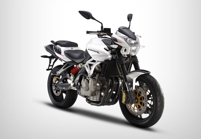 Η Generic παρουσίασε το GRS 600, μια οικονομική street μοτοσικλέτα 600 κ.εκ.. Η Generic παρουσίασε το GRS 600, μια οικονομική street μοτοσικλέτα 600 κ.εκ..