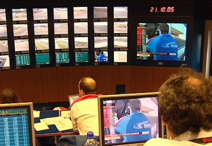 Τα παρασκήνια των αγώνων Τα παρασκήνια των αγώνων