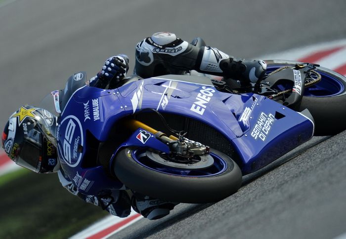 Ο Jorge Lorenzo με τη νέα βαφή στην YZR-M1 του, έκανε μοναχικό αγώνα στο Misano, κατακτώντας μια εύκολη νίκη. 