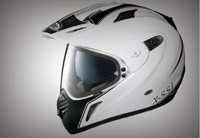 Έχει εσωτερική επένδυση που αφαιρείται και πλένεται, καθώς και πλήρες σύστημα εξαερισμού.