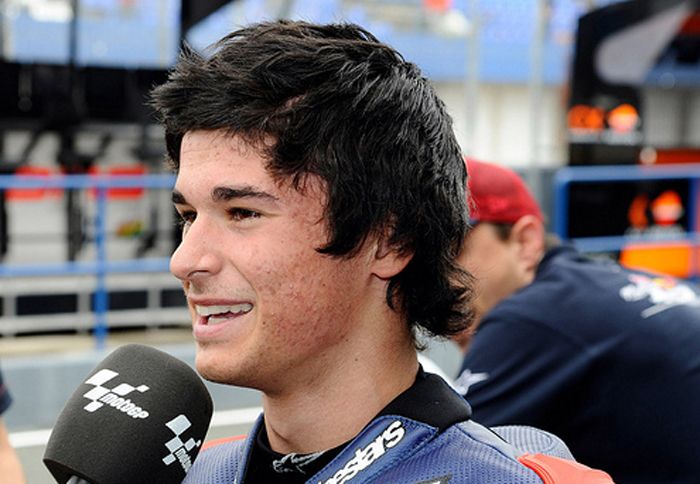 Ο Arthur Sissis θα έχει για το 2012 ως teammate το Danny Kent.