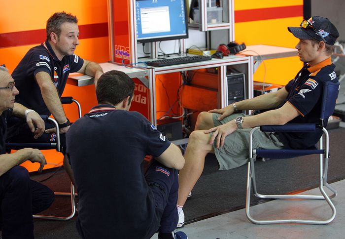 Μπορεί οι Stoner και Pedrosa να είχαν μια καλή εμφάνιση στη Sepang, ωστόσο δεν έχει επιλυθεί το πρόβλημα του chatter.  