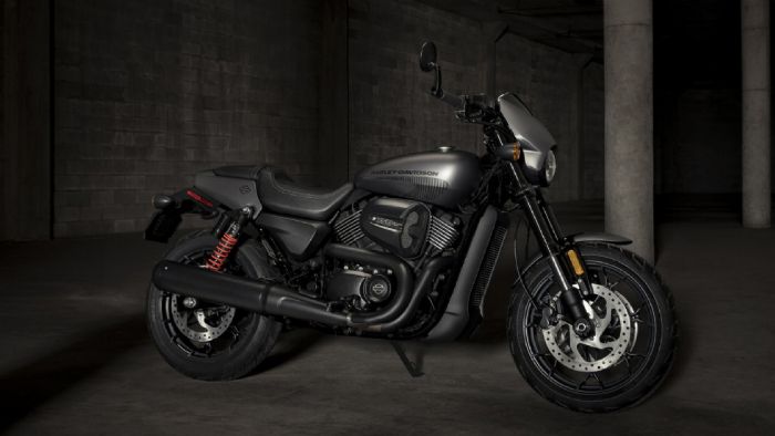 Το νέο Street Rod 750