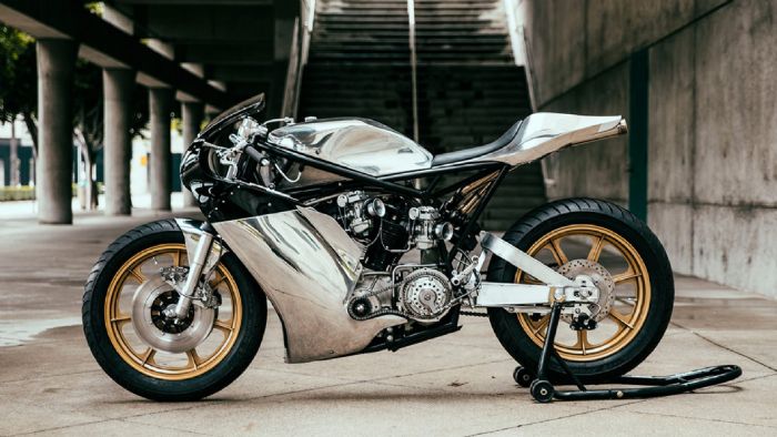 Η KNTT του Max Hazan.