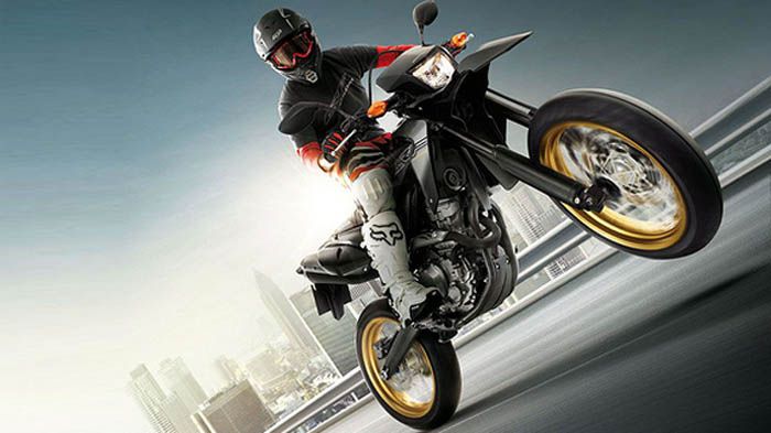 Η Honda Tαϊλάνδης παρουσίασε τη supermotard έκδοση του γνωστού και σε εμάς CRF 2 Η Honda Tαϊλάνδης παρουσίασε τη supermotard έκδοση του γνωστού και σε εμάς CRF 250L.