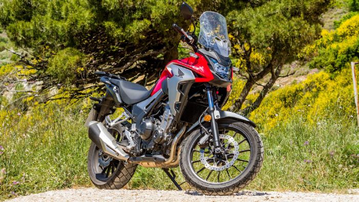Honda CB 500X MY20 σε μοναδική τιμή προσφοράς στη Moto Petsas 