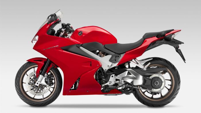 Θα δούμε νέο VFR800F από το 2023; 