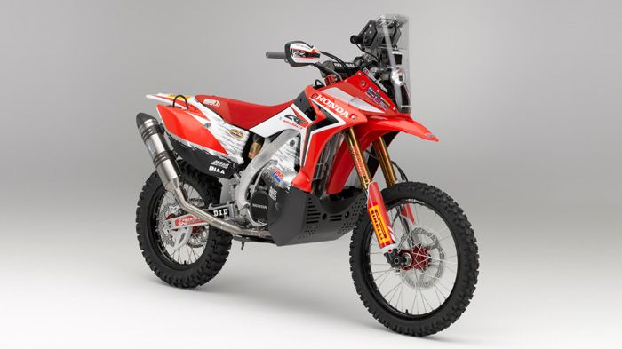 Με τρεις αναβάτες θα λάβει μέρος τελικά η εργοστασιακή ομάδα της Honda στο δυσκολότερο Rally του κόσμου.