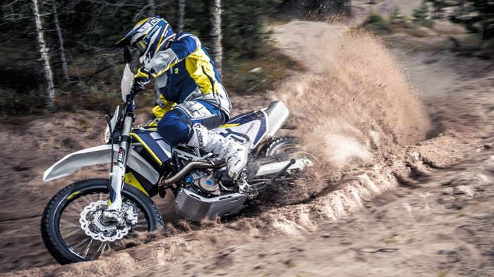 Το 701 Enduro έρχεται να συμπληρώσει ιδανικά την γκάμα της Husqvarna που εμπλουτίζεται διαρκώς.