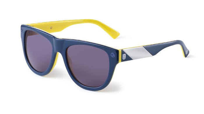 Περισσότερες πληροφορίες για τα Husqvarna Higgins στο τηλ. 210- 5540640.