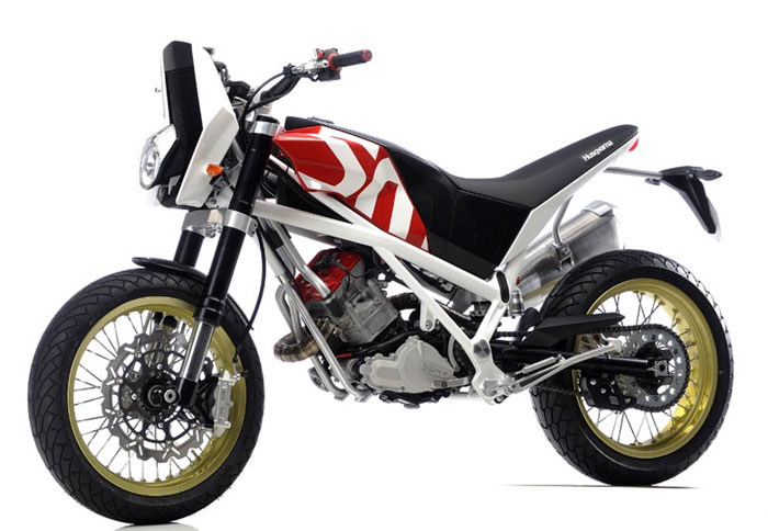 Husqvarna SMQ: To…περίεργο!  