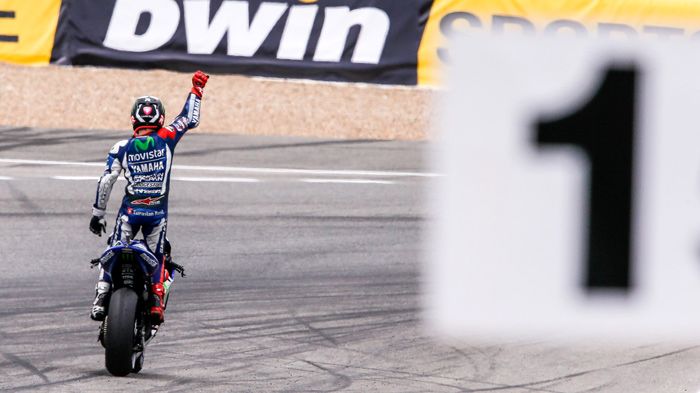 Jorge Lorenzo, η επιστροφή. Επιστροφή στις Pole positions, στα ρεκόρ και στις νίκες, και ειδικά στις νίκες απέναντι σε Marquez και Rossi!