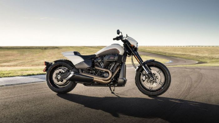 Η νέα Harley Davidson FXDR 114