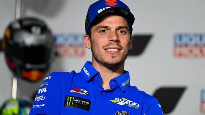 O Joan Mir στα χρώματα της ομάδας του. O Joan Mir στα χρώματα της ομάδας του.