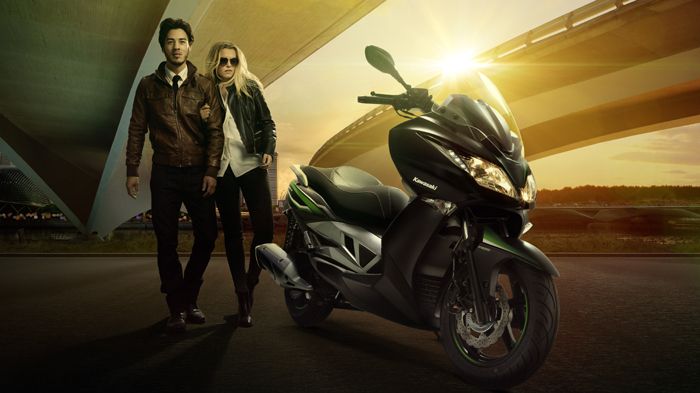 H Kawasaki κατεβαίνει και στα 125άρια με το J125.