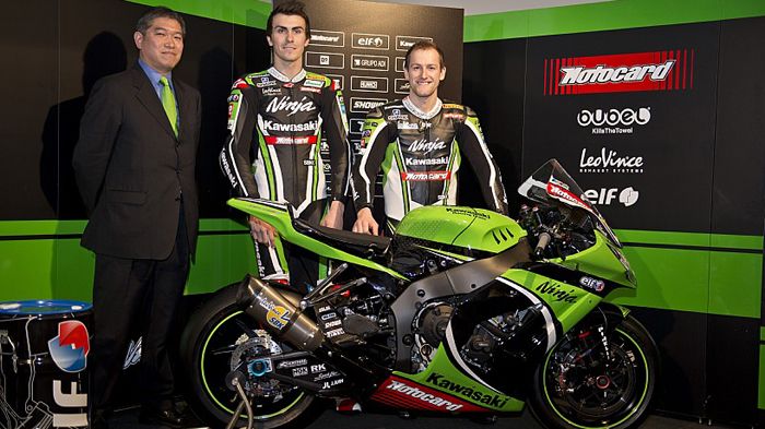 Η Kawasaki Racing Team αποκάλυψε τα χρώματα και την τεχνολογία της Ninja ZX-10R. Η Kawasaki Racing Team αποκάλυψε τα χρώματα και την τεχνολογία της Ninja ZX-10R.