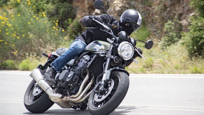 Δοκιμάζοντας το Kawasaki Z900RS