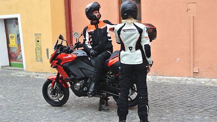 Αλλαγές, τουλάχιστον αισθητικής φύσεως, θα δεχτεί το Versys 1000 για το 2015. Αλλαγές, τουλάχιστον αισθητικής φύσεως, θα δεχτεί το Versys 1000 για το 2015.