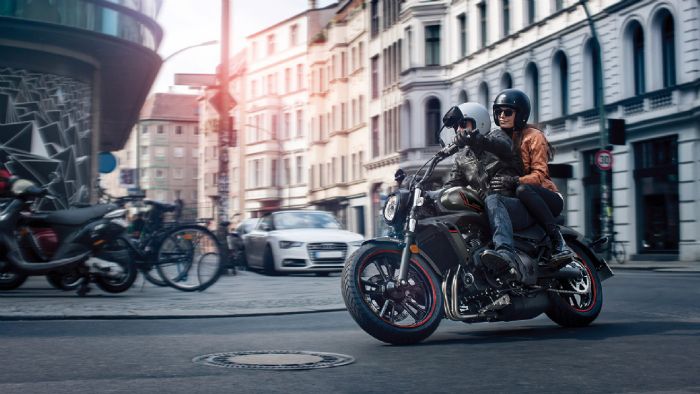 Kawasaki Vulcan S 2021: Σε 3 νέα χρώματα