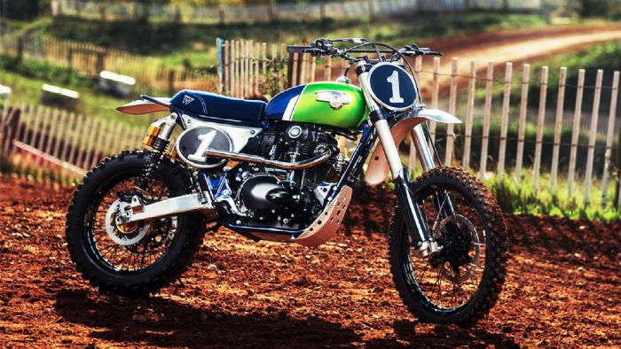 H Kawasaki W800 του MRS Oficina. 