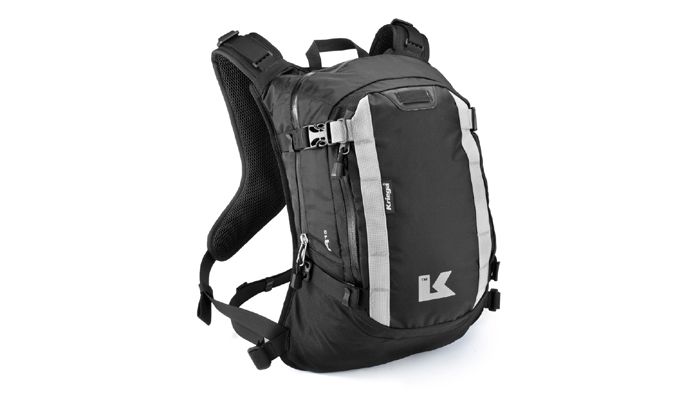 Το Kriega R15 θα το βρείτε στην τιμή των 115 ευρώ στην Bikers Point. Περισσότερα στο τηλ. 215-5005001.