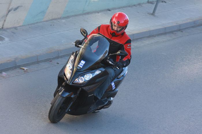 Δοκιμή: Kymco Downtown 300i