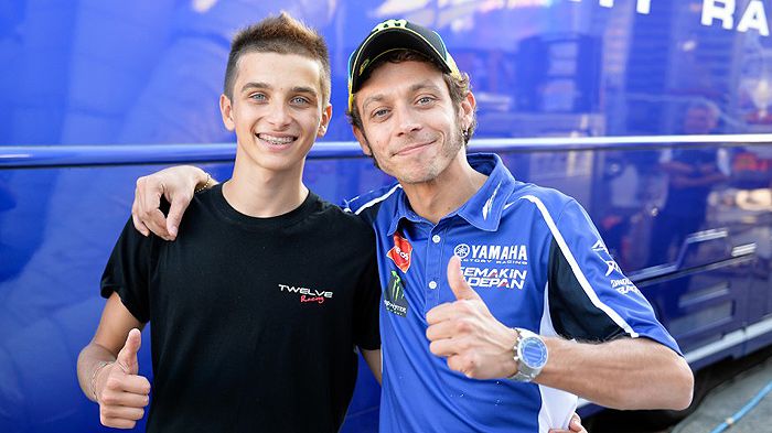 Ο ετεροθαλής αδερφός του Valentino Rossi, Luca Marini, φέρεται να είναι ο 2ος αναβάτης της νέας ομάδας που ετοιμάζει για τα Moto3.
