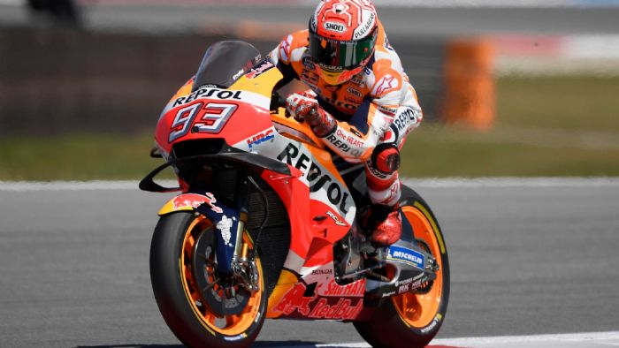 Δεν το έβαλε κάτω ο Marquez. Δεν το έβαλε κάτω ο Marquez.