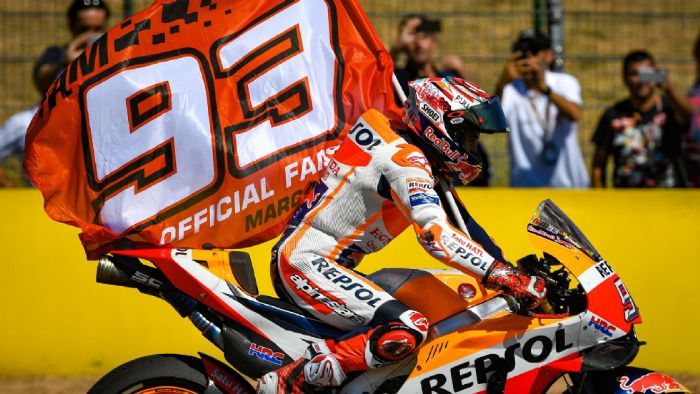 Στους 72 βαθμούς μπροστά στο πρωτάθλημα, είναι πλέον ο Marc Marquez. Στους 72 βαθμούς μπροστά στο πρωτάθλημα, είναι πλέον ο Marc Marquez.