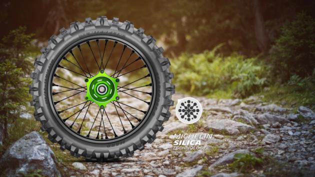 Michelin Starcross 6: Πρόσφυση και διάρκεια Michelin Starcross 6: Πρόσφυση και διάρκεια