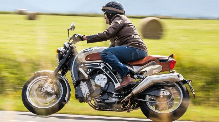 Στις 17 Αυγούστου έγινε η επίσημη παρουσίαση στο Pebble Beach Concours d΄Elegance στην Καλιφόρνια.