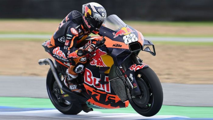 MotoGP Ταϊλάνδη: Νίκη Oliveira με σεμιναριακή οδήγηση στο βρεγμένο