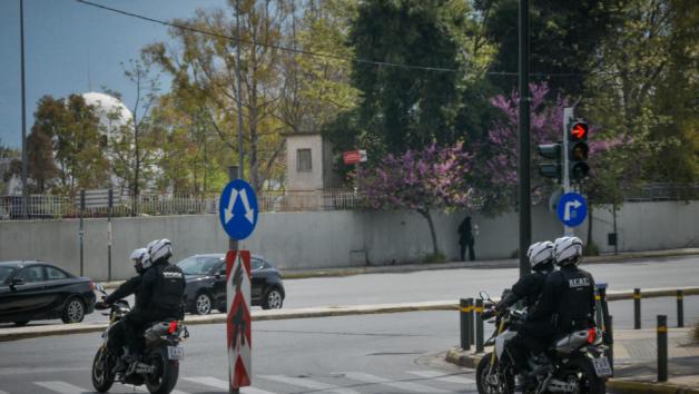 Θρασύτατος ληστής κυκλοφορούσε με την μοτοσυκλέτα που έκλεψε