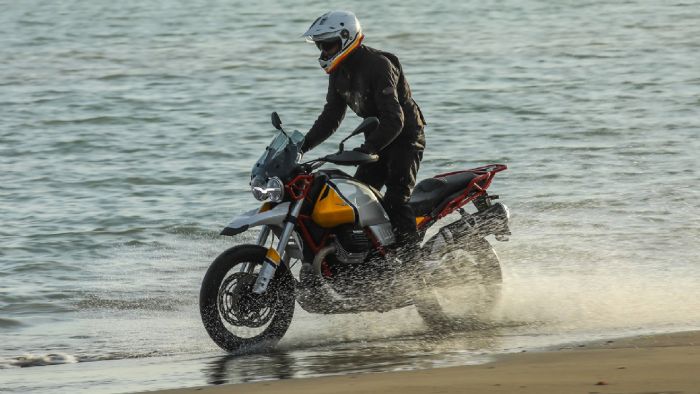 Όλα όσα θες να γνωρίζεις για το νέο Moto Guzzi V85TT