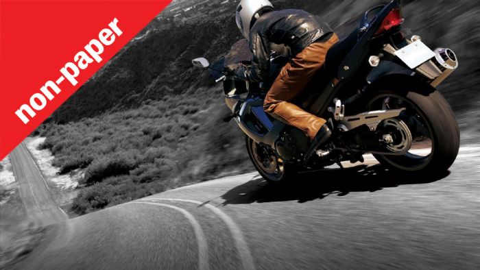 Οι μοτοσυκλέτες, κατά τα φαινόμενα, έχουν ακόμα μέλλον στον κόσμο μας. Οι μοτοσυκλέτες, κατά τα φαινόμενα, έχουν ακόμα μέλλον στον κόσμο μας.