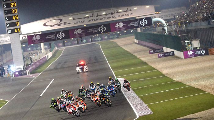 Μπέρδεμα μεγάλο οι παροχές, και λεπτές πολύ οι ισορροπίες που προσπαθεί να κρατήσει / δημιουργήσει, η Dorna.