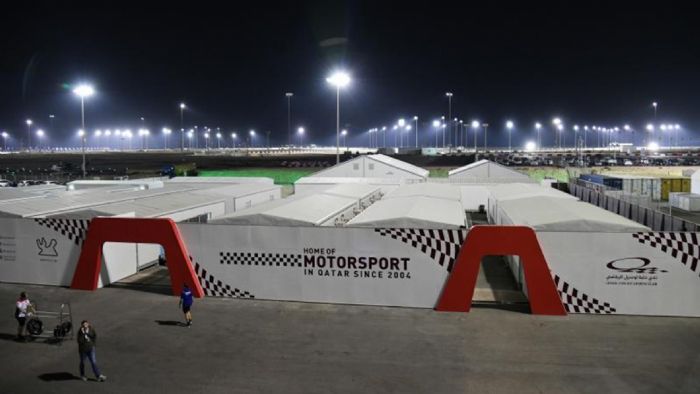 Στην πίστα του Losail στο Qatar, ξεκινά το πρωτάθλημα Moto GT το 2018. 