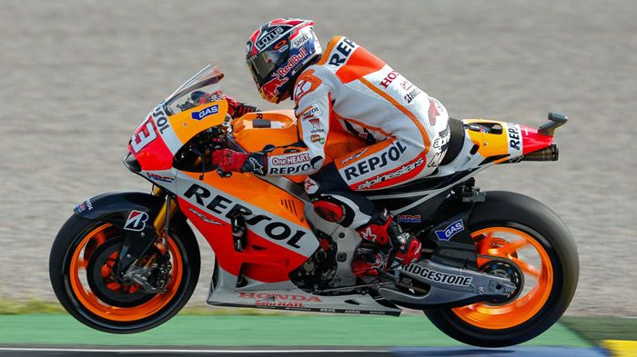 Δεν κόβει ρυθμό ο Παγκόσμιος Πρωταθλητής Marc Marquez, σημειώνοντας τον ταχύτερο χρόνο στα συνδυαστικά αποτελέσματα FP1+FP2 στη Valencia.