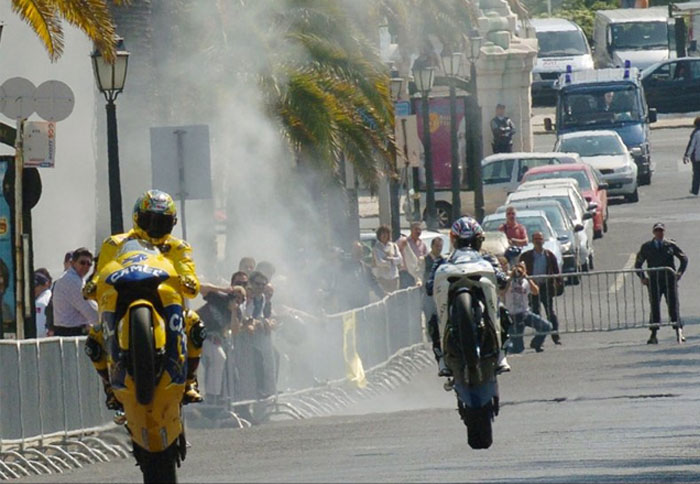 Ενθουσιασμός στους δρόμους του Estoril