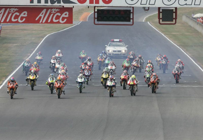 Οι βαλίτσες έτοιμες για Ιταλία Οι βαλίτσες έτοιμες για Ιταλία