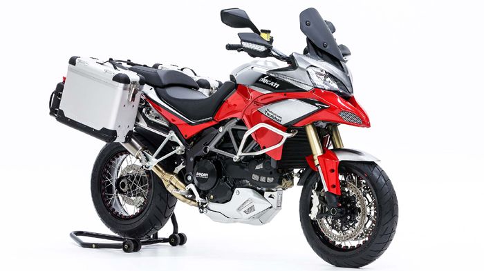 Το δίχρωμο Tubkal φέρεται ως πηγή έμπνευσης για τη Ducati. Το δίχρωμο Tubkal φέρεται ως πηγή έμπνευσης για τη Ducati.