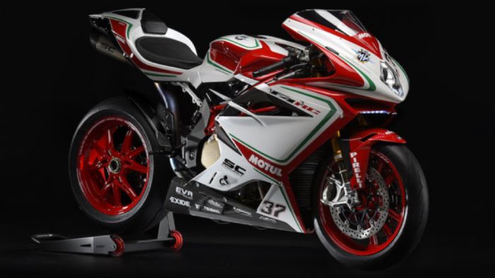 Στα χρώματα της αγωνιστικής του WSBK Στα χρώματα της αγωνιστικής του WSBK