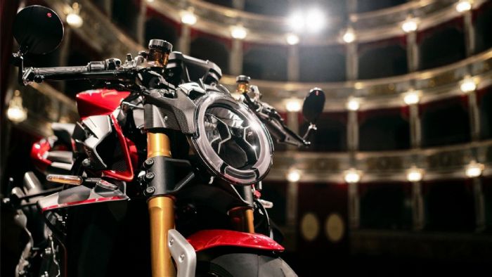 MV Agusta Brutale 1000RR MV Agusta Brutale 1000RR