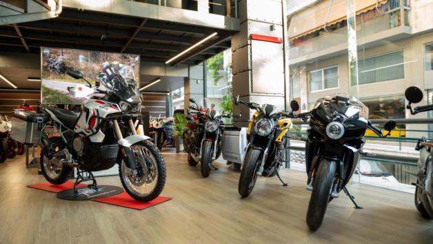 Πραγματοποιήθηκε με επιτυχία το Welcome Party της νέας Enduro Veloce