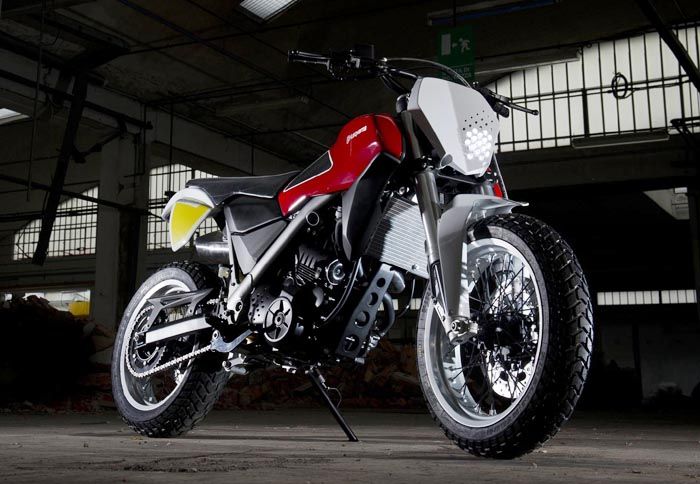 Η Husqvarna παρουσίασε το concept ΜΟΑΒ, το οποίο αποτελεί ένα σύγχρονο scrambler.