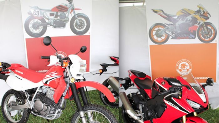 Οι δύο μοτοσυκλέτες του Hayden σε ψηφιακή μορφή, απεικονίζονται πίσω από τα μοντέλα στα οποία θα βασιστούν. 