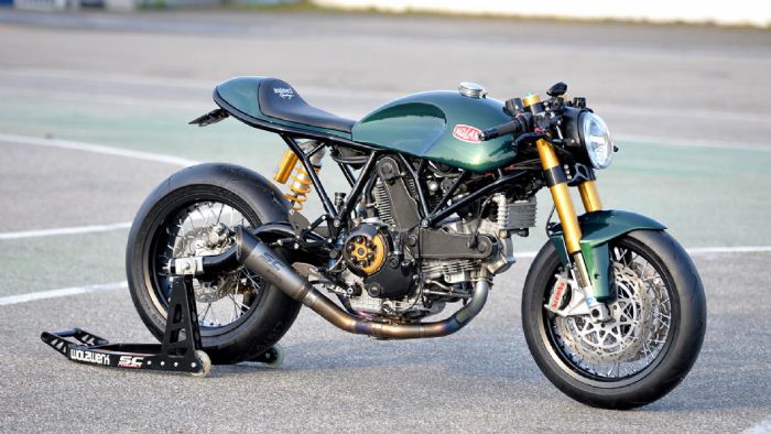 Αλλη μια αριστουργηματική custom δημιουργία...