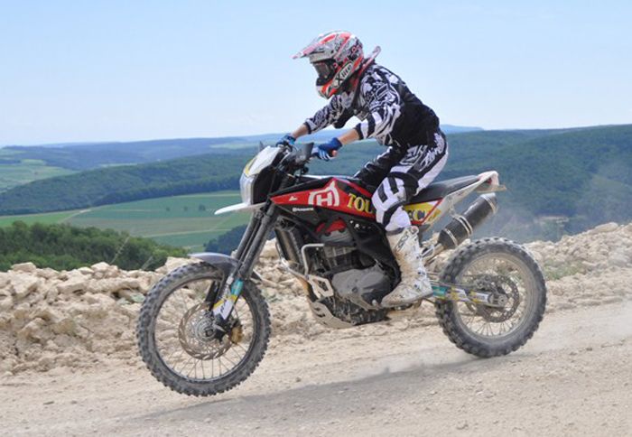 Η Touratech μεταμόρφωσε ένα Husqvarna Nuda 900R για τις ανάγκες του Erzberg Rodeo.