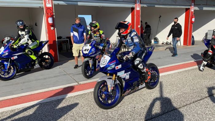 Στιγμιότυπα από την παρουσία του Γιάννη Περιστερά στο Μπάρι της Ιταλίας. Στιγμιότυπα από την παρουσία του Γιάννη Περιστερά στο Μπάρι της Ιταλίας.