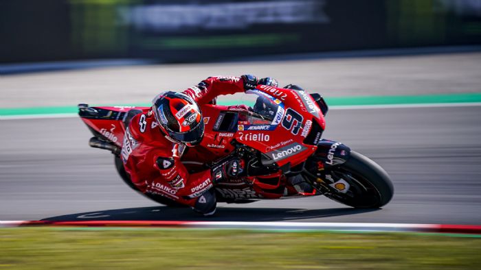 O Danilo Petrucci επί το έργον